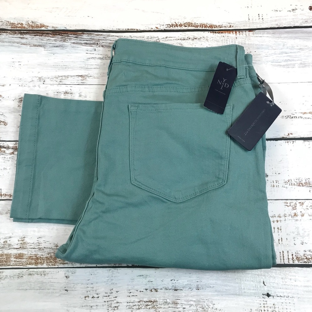 NEW NYDJ Original Slimming Fit Ankle Jeans in Seafoam Green
